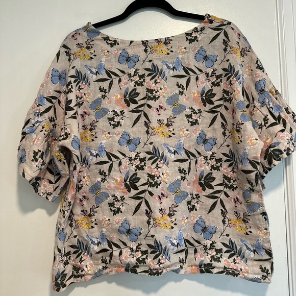 Lemire G Women’s Sz: M Linen Floral Butterfly Flutter Bell Sleeve Top. - Picture 2 of 12